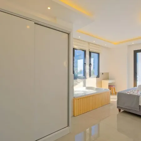 Villa Tufan 1 *