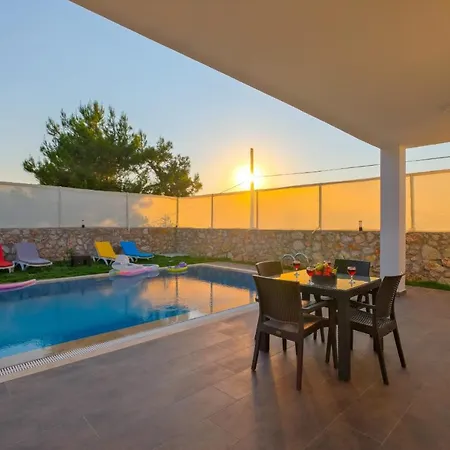 Tufan 1 Villa *